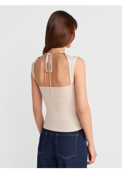 31780 Sırt Detaylı Top-Bej fiyatları