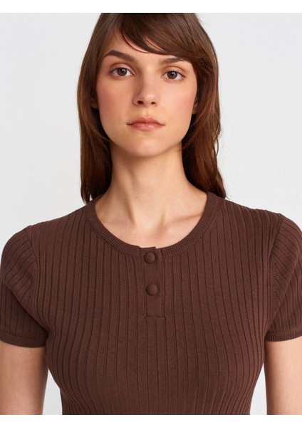 10756 Bisiklet Yaka Düğmeli Triko Bluz-Kahve modelleri
