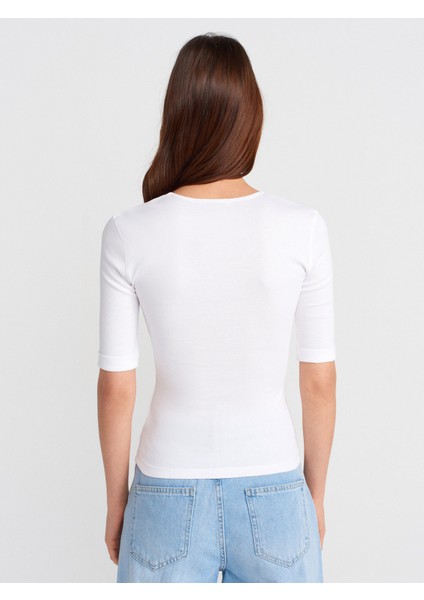 31843 V Yaka T-Shirt-Beyaz fiyatları