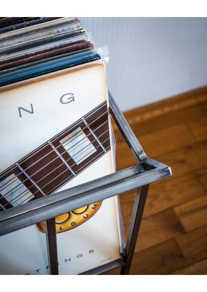 Plaklık Plak Düzenleyici Metal Organizer Kitaplık - Mat siyah