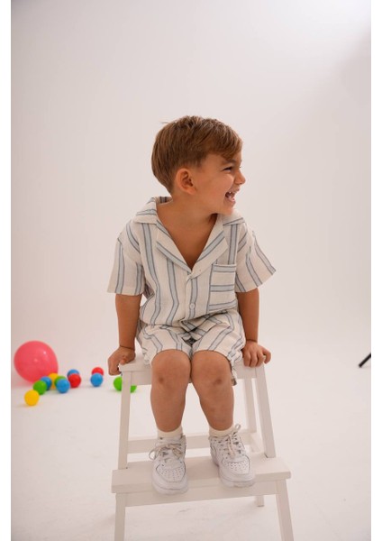 Yeni Sezon Erkek Çocuk Çizgili Pamuklu Gömlek ve Şortlu Alt-Üst Takım fiyatları