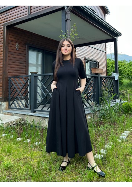 Flotalı Kısa Kollu Elbise