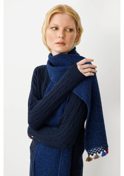 Kadın Kenarı Tığlamalı Püsküllü Yün Kaşkol P.mavi