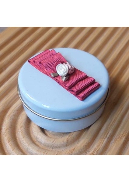 3239 El Yapımı Lavanta Kokulu Metal Kutuda Mum - 3 x 7 cm modelleri