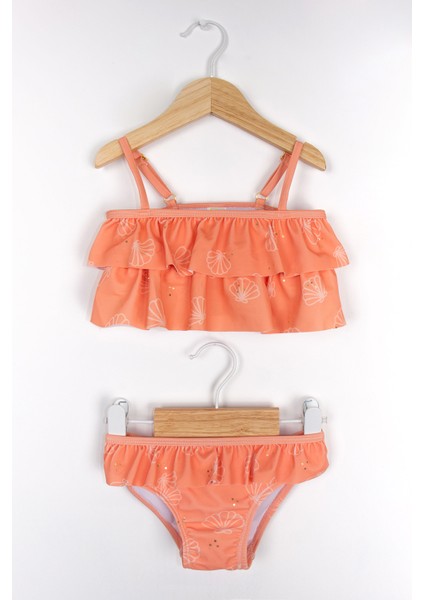 Deniz Kabuğu Desenli Fırfırlı Askılı Üst ve Alt Yumuşak Esnek Kumaşlı Kız Çocuk Mayo