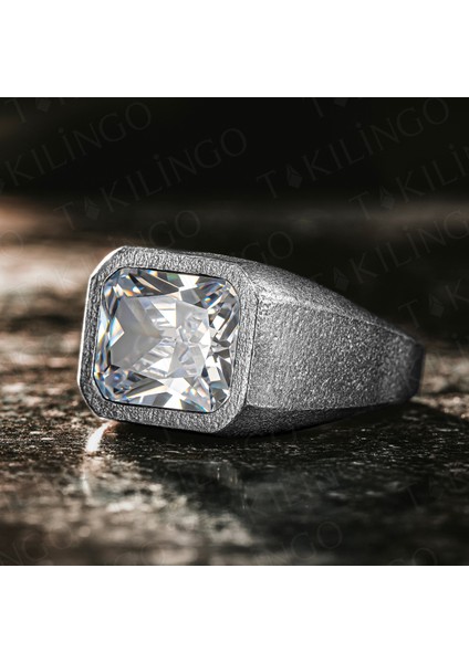 925 Ayar Gümüş Oksitli Beyaz Zirkon Taşlı Sade Erkek Yüzük modelleri