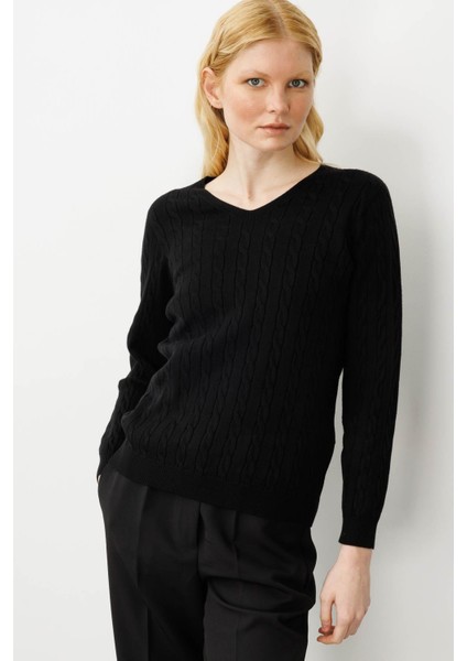 Kadın V Yaka Komple Saç Örgülü Kazak Siyah