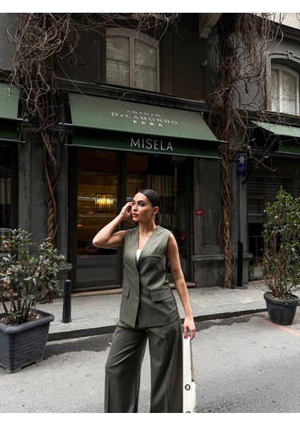 Kadın Düğme Detaylı Yelek Pantolon Takım modelleri