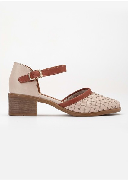 Kadın Deri Burnu Kapalı Örgülü Sandalet - Bej modelleri
