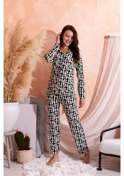 Kışlık Düğmeli Ekose Desen Yılbaşı Temalı Kadın Süet Pijama Takımı fiyatları