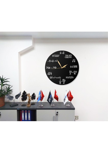 Matematiksel Semboller Formüller Tasarımlı Sayılar Dekoratif Metal Duvar Saati