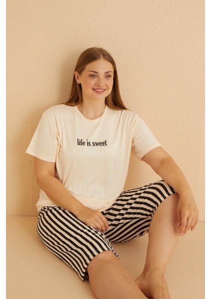 50503-772 Kadın Yazlık Büyük Beden Kapri Pijama Takımı