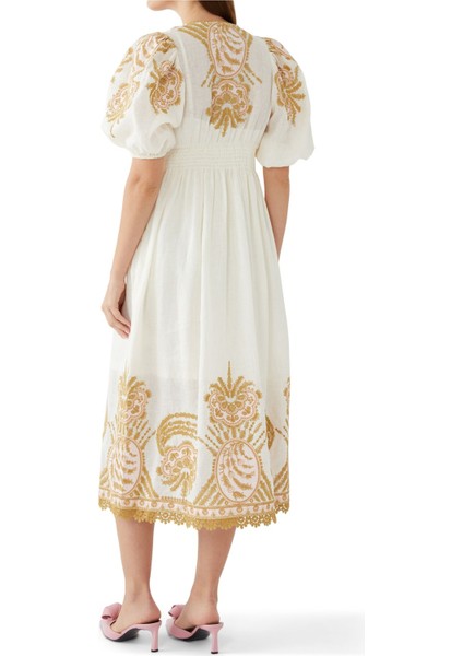 Şık Nakışlı Midi Elbise modelleri