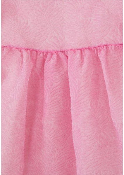 Çocuklar Için Puff Kollu Doku Detaylı Organze Elbise modelleri