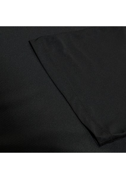 M 24/7 Tech Tee Crew modelleri