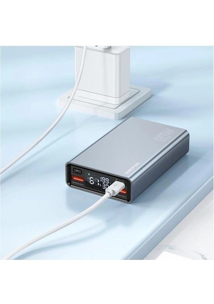 15000MAH 65W Usb-C Input ve Output Digital Ekranlı Güç Bankası Powerbank iPhone ile Uyumlu Şarj Seviyesi LED Gösterli Kompak ve Modern Tasarım BJ40