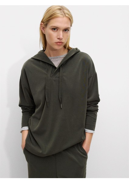 Kapüşonlu Hoodie