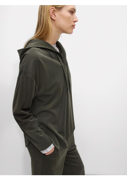Kapüşonlu Hoodie