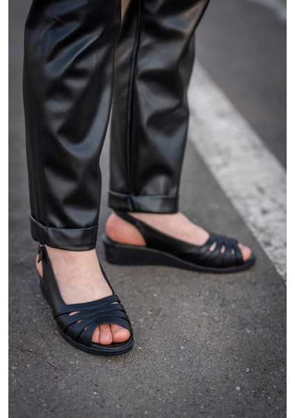 Ortopedik Anne Sandalet Rahat Yumuşak Ayakkabı 38-39-40-41-42 Numara Siyah indirimleri