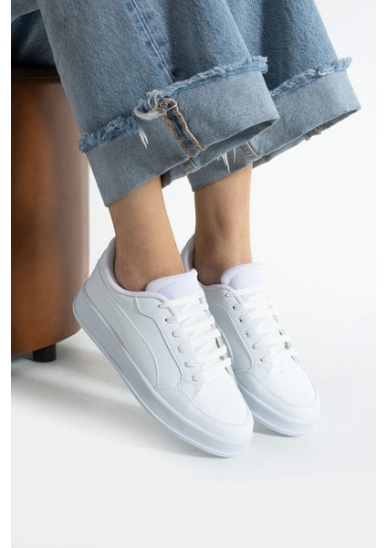 Kadın Rahat Kalıp Spor Ayakkabı