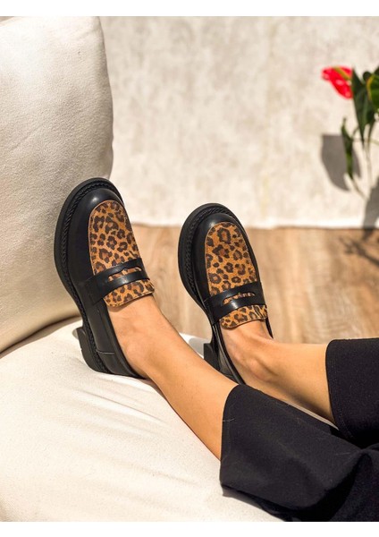 Minoa Deri Leopar Desenli Siyah Kadın Loafer fiyatları