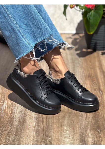 Ease Deri Yüksek Tabanlı Yılan Derisi Detaylı Siyah Kadın Spor Ayakkabı