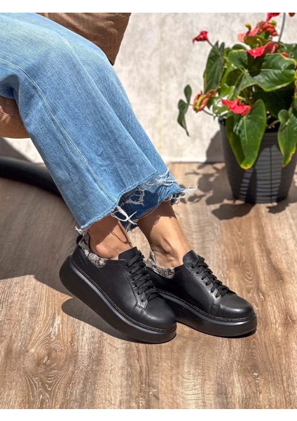 Ease Deri Yüksek Tabanlı Yılan Derisi Detaylı Siyah Kadın Spor Ayakkabı fiyatları