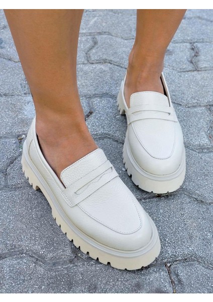 Phoenicia Deri Bej Kadın Loafer