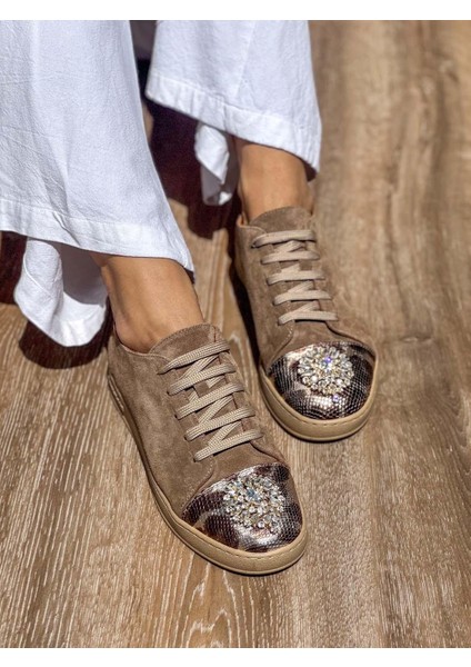 Noura Taş Detaylı Deri Kadın Sneaker