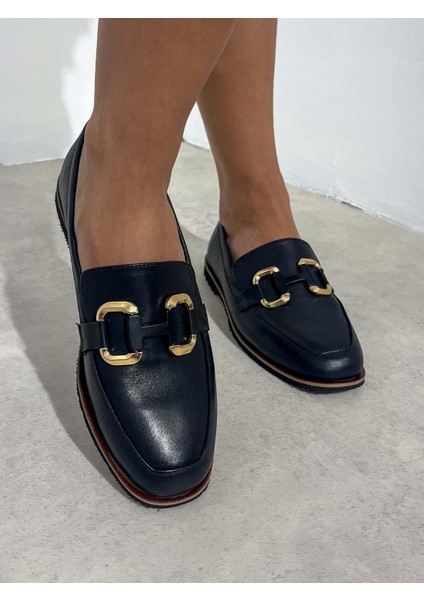 Ebla Ince Taban Toka Detaylı Deri Siyah Kadın Loafer modelleri