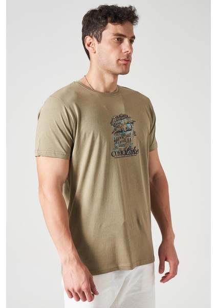 Erkek Olive Bisiklet Yaka Como Lake Baskı Tişört fiyatları