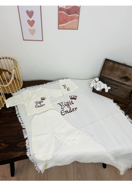 Insta Bebe Müslin Zıbın Pijama Şapka ve Battaniye %100 Pamuk Nakışlı Isme Özel