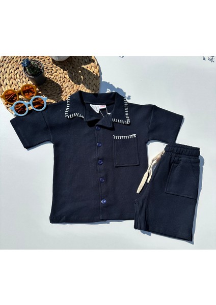 Yaka Detaylı Şortlu Takım - Lacivert