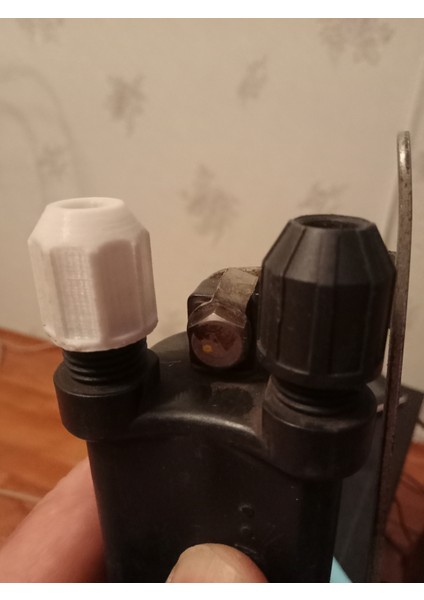 Yüksek Voltajlı Telin Honda Klibi 3D857550 Sadece Plastik Aparattır.