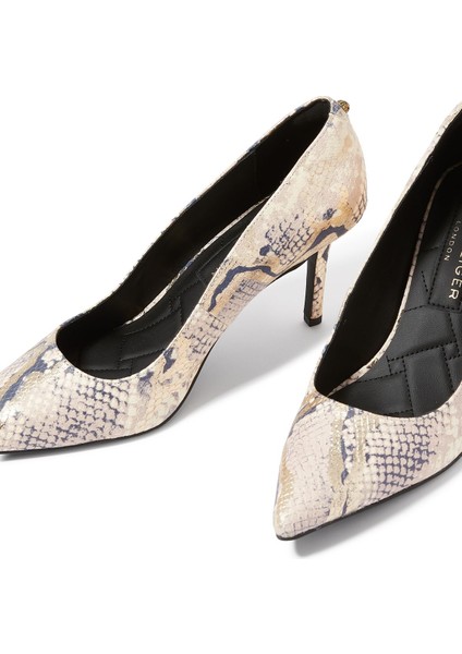 Şık ve Rahat Yılan Derisi Desenli Topuklu Ayakkabı indirimleri