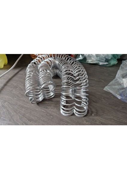 Slinky Spring Şanslı Dört Yapraklı Yonca P842612 Sadece Plastik Aparattır.