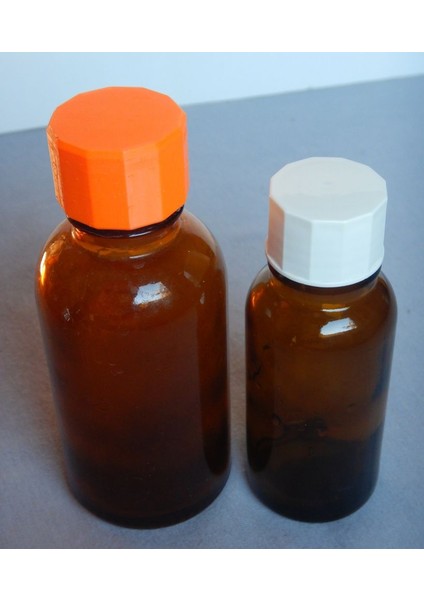 Cam Şişe Için Vida Kapağı Vida Kapağı 50ML, 100ML; Cam Şişe Için Vida Kapağı 50ML, 100ML P1094657 Sadece Plastik Aparattır. Sadece Plastik Aparattır.