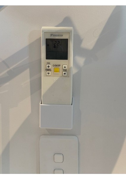 Klima Isı Pompası Uzaktan Kumanda Duvar Montaj Tutucu P1205277 Sadece Plastik Aparattır.