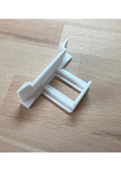 Güneş Paneli Su Tahliye Klibi 30X10 P1037109 Sadece Plastik Aparattır.
