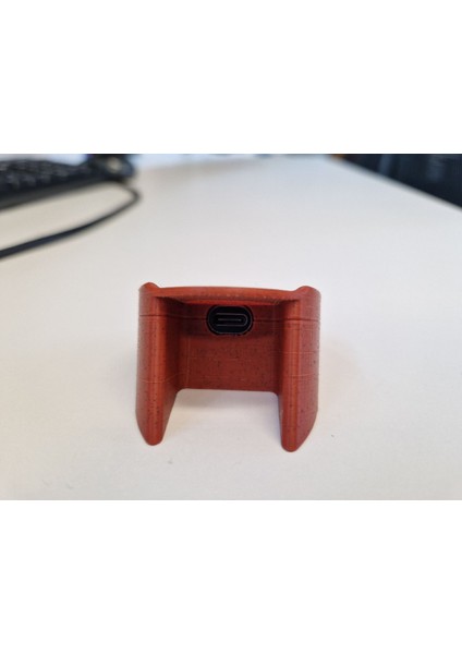 Garmin Venu 3 Usb-C Şarj Cihazı Dock/puck P939551 Sadece Plastik Aparattır.
