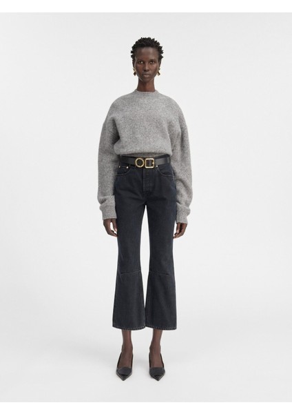 Yüksek Bel Cropped Flared Jeans Over Dyed Siyah Denim ile Şıklığı Yakalayın