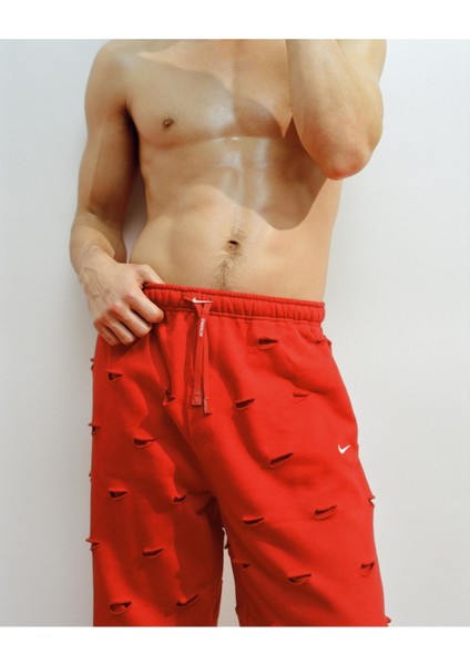 Swoosh Cut Jogging Pantolon Rahat Kesim ve Şık Tasarım modelleri