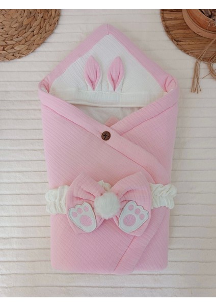 Yenidoğan 4 Kat Müslin Kumaş Kulaklı Patili Fiyonk Bebek Battaniyesi Kundak Pembe