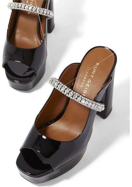 Yüksek Topuklu Siyah Deri Peep-Toe Sandalet