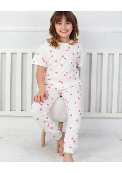 Kız Çocuk %100 Pamuklu Beyaz-Pembe Kalp Desenli Pijama Takımı fiyatları