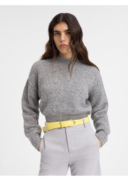 Logo Sweatshirt Kısa Kesim, Yumuşak Alpaka Düşesi, Konforlu Tasarım