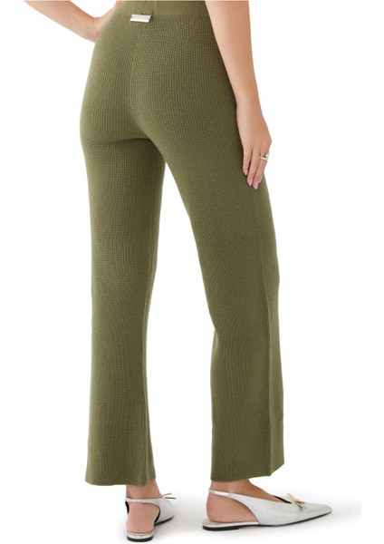 Kadın Kısa Paça Pantolon