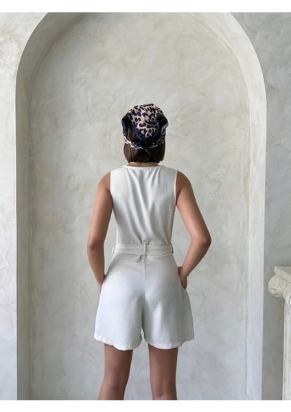 Kuşaklı Şortlu Tulum