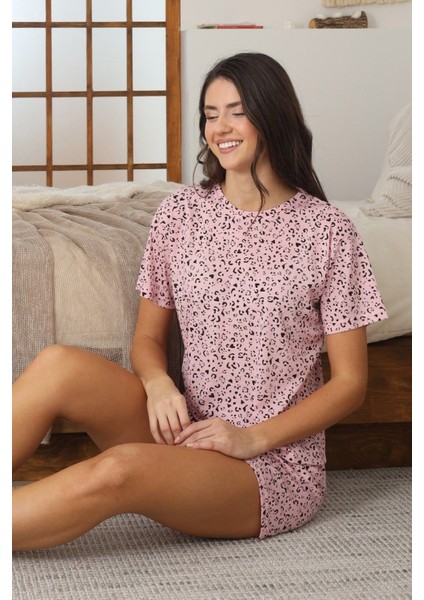 Leopar Desenli Şortlu Penye Pijama Takımı