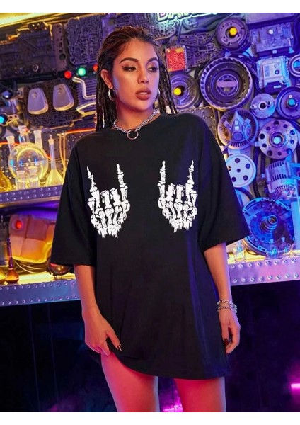 Kadın Baskılı Oversize T-Shirt - Siyah modelleri